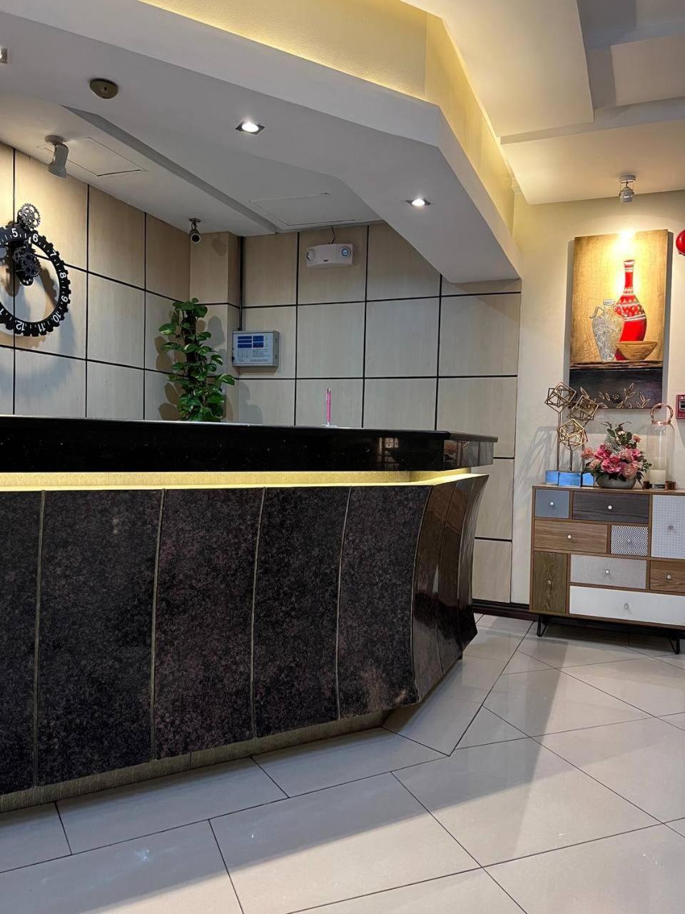 Subic Residencias Olongapo Eksteriør billede