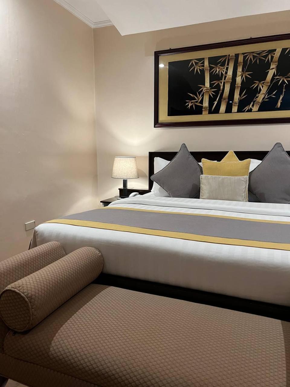Subic Residencias Olongapo Eksteriør billede